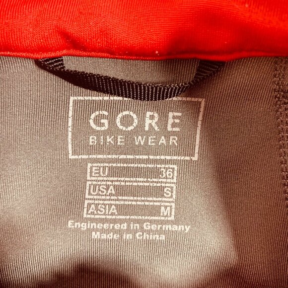 GORE BIKE WEAR  woman's Cycling Jacket  red size small - Picture 12 of 16